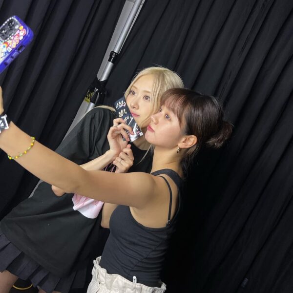 230917 hyeri_0609 IG Update w/ Rosé & Jisoo