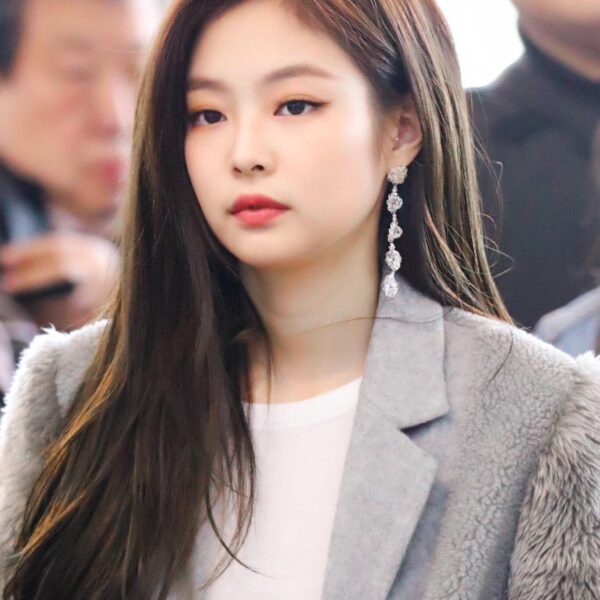 180325 Jennie