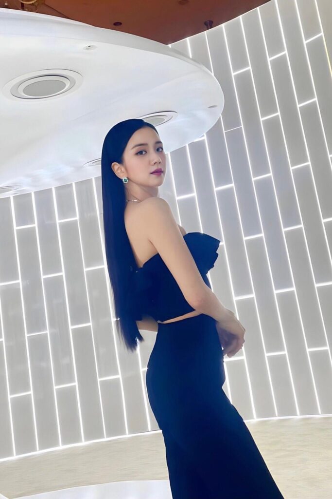 230206 Jisoo