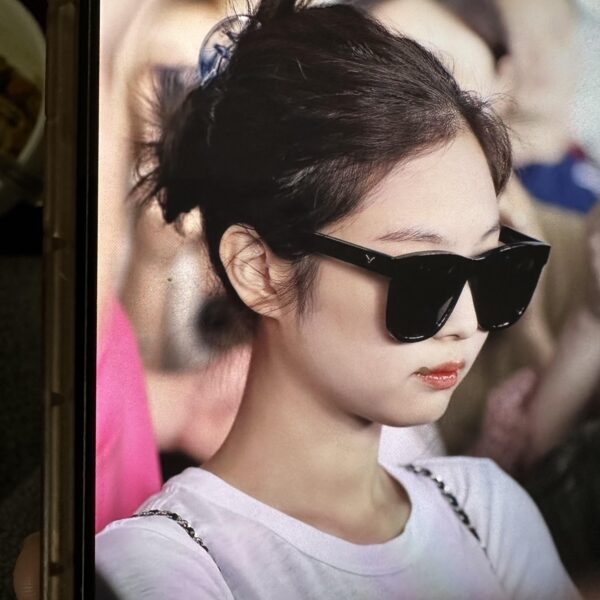 231027 what brand is the sunglasses?