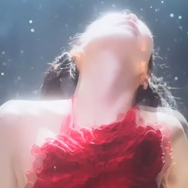 231010 Lisa IG Story Update