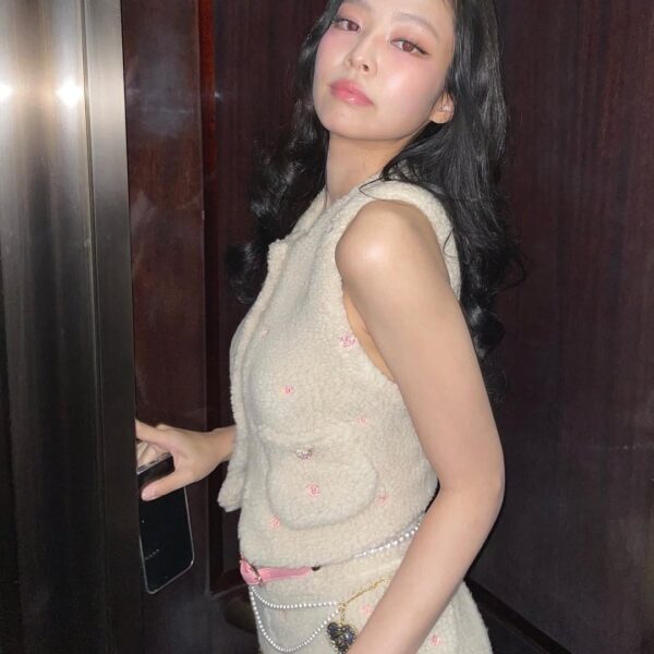 231003 Jennie IG Update