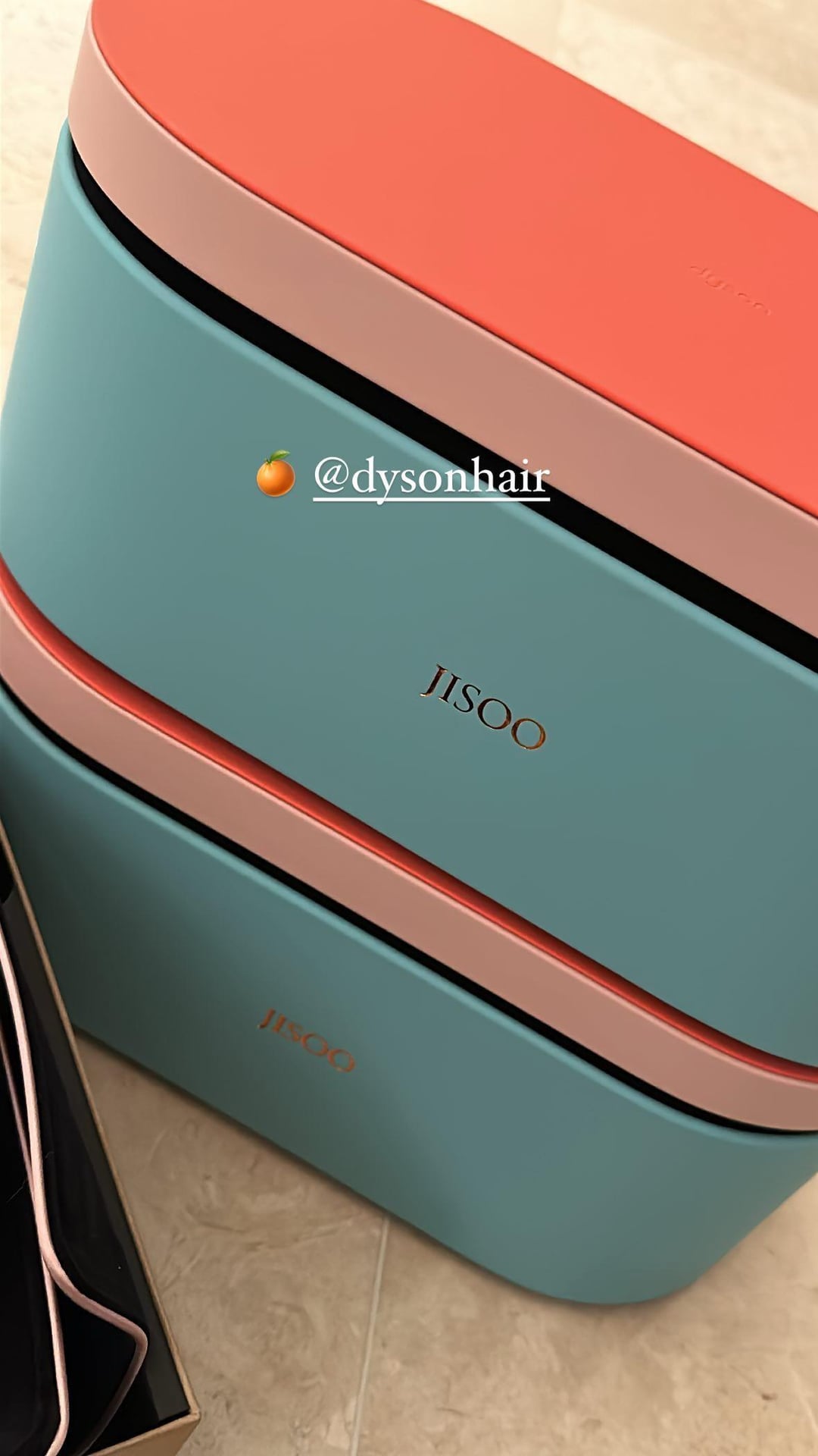 231018 Jisoo IG Story Update