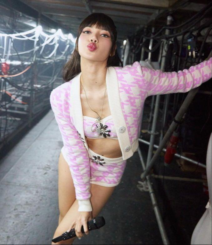 It's so good to love Lisa