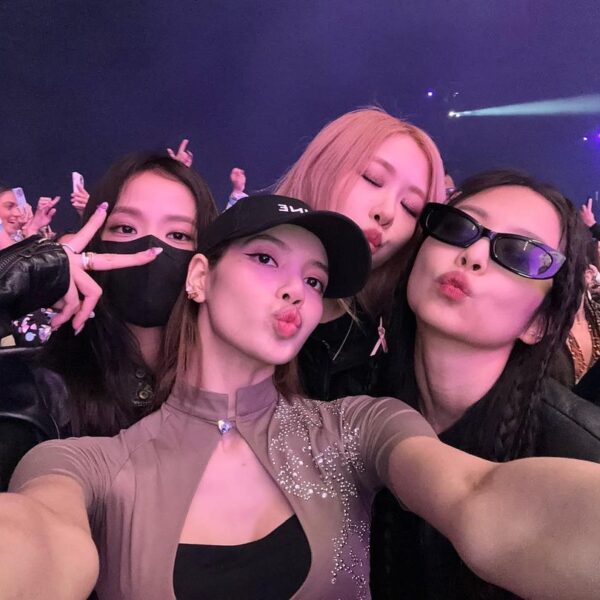 290423 Blackpink Coachella Instagram Photos