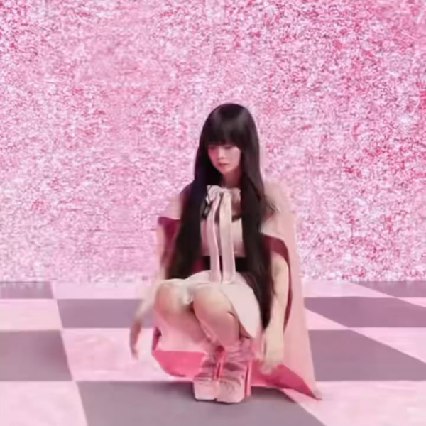 231110 Jennie for Tamburins