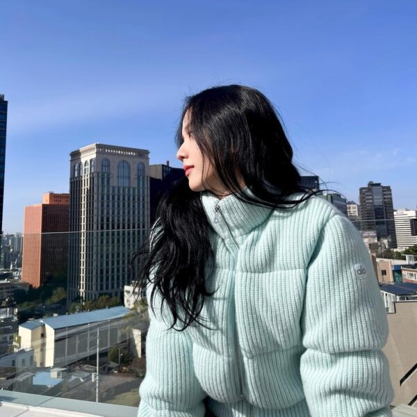 231119 Jisoo IG Update