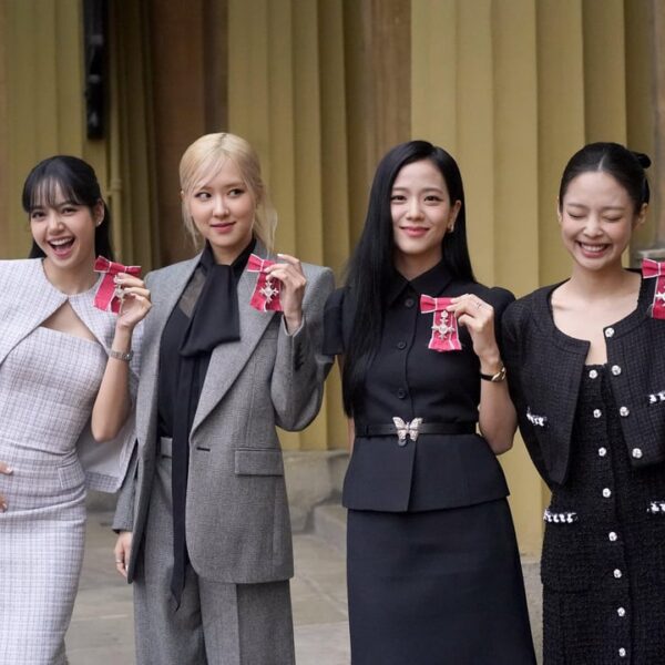 231122 The Royal Family X Updates w/ BLACKPINK