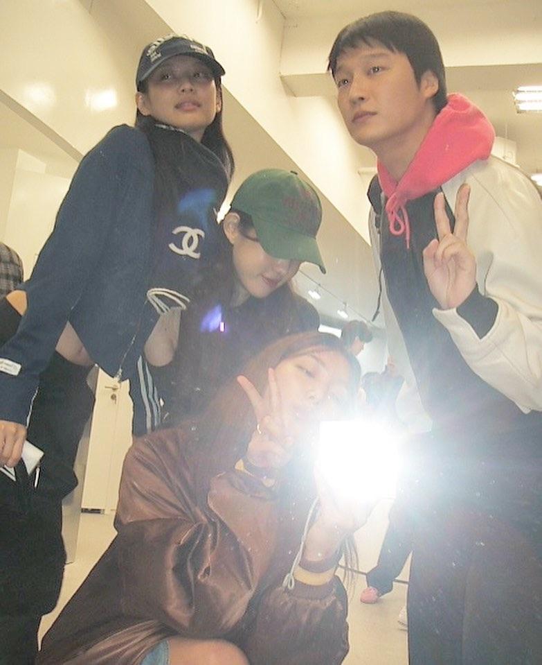231112 holly608 IG Update w/ Jennie