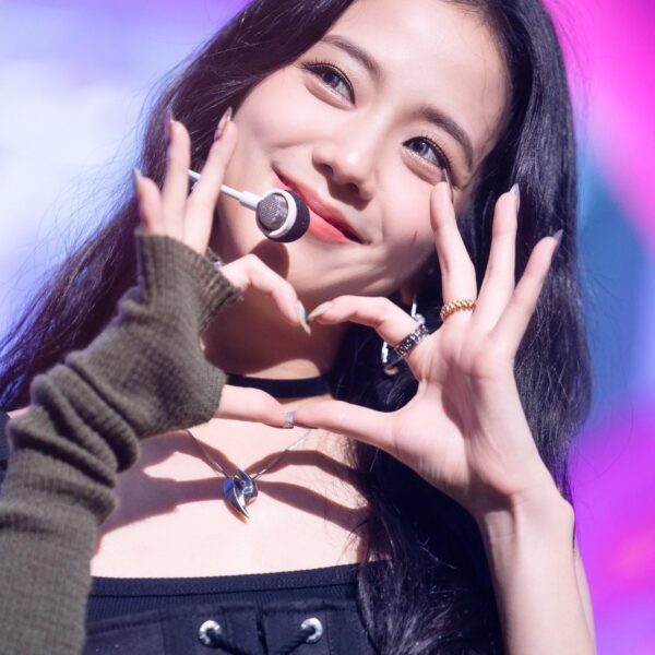 220828 Jisoo