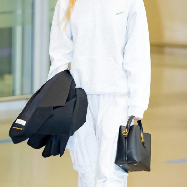 231110 SAINT LAURENT Weibo Update w/ Rosé