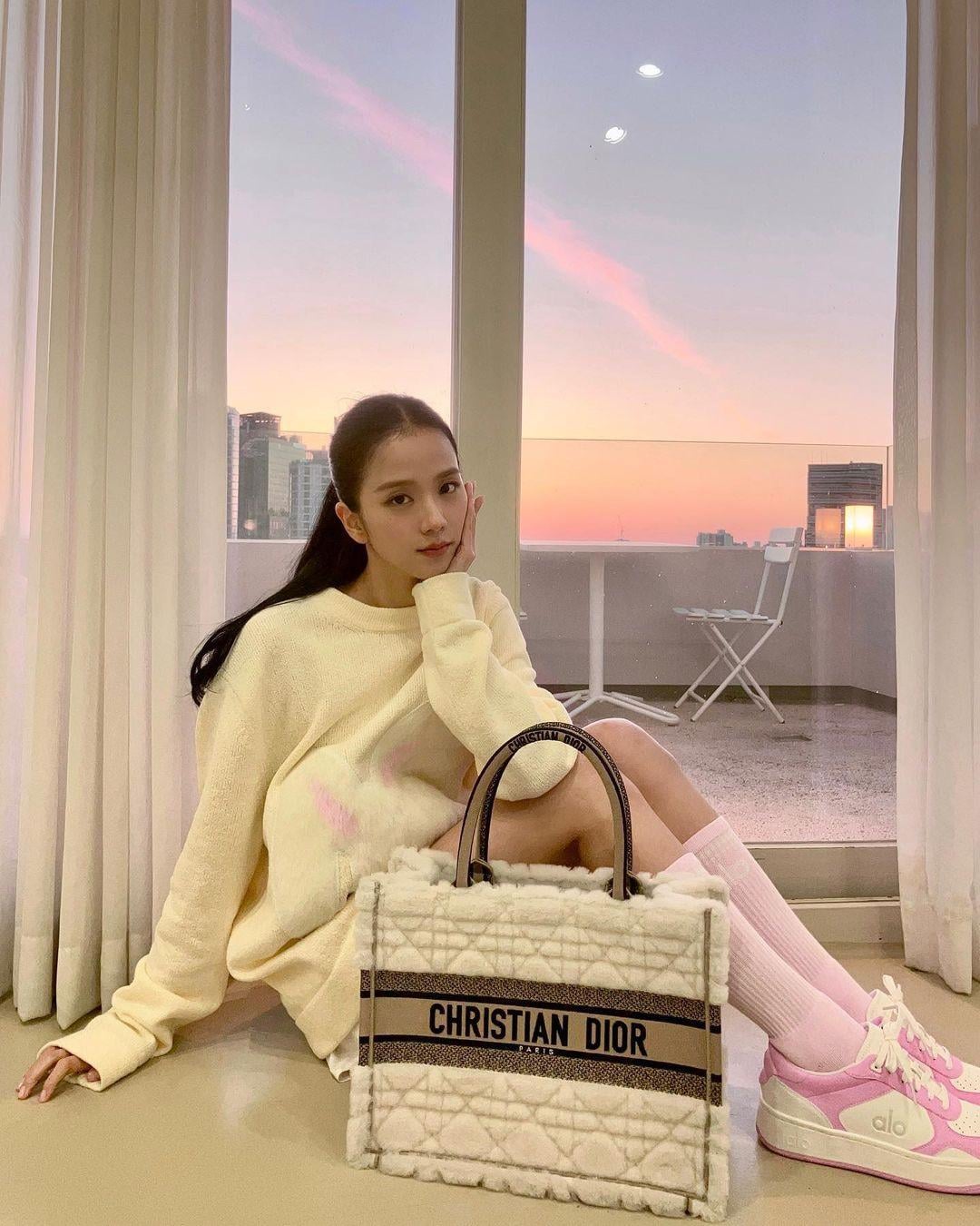 231113 Jisoo