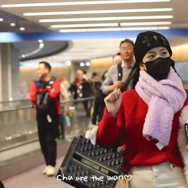 231208 Jisoo @ Incheon International Airport (Arrival from Paris)