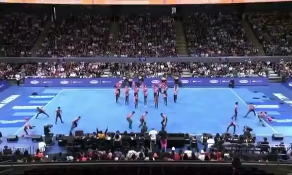 The 🇰🇷 wave beats the UST Salinggawi Dance Troupe, who were inspired by the girl group BLACKPINK