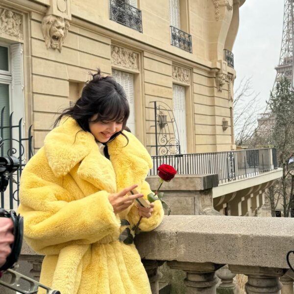 231230 Lisa IG Story Update