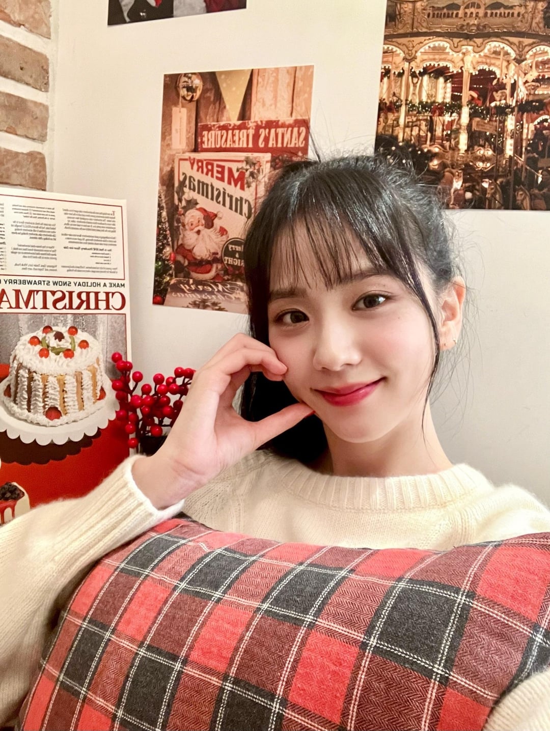 231225 Jisoo Weibo Update