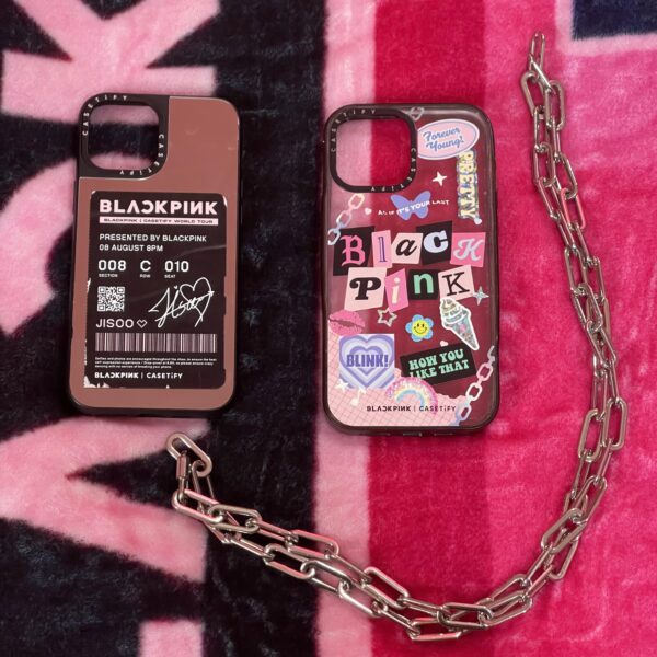 231210 Which one should I wear today with the crossbody chain?