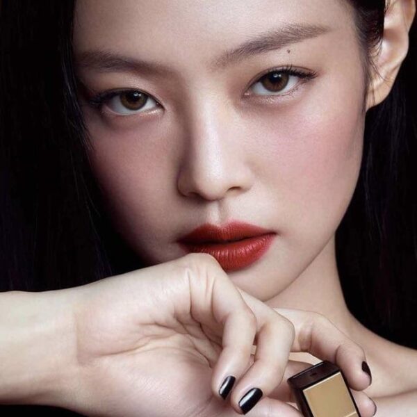 240104 Jennie for HERA