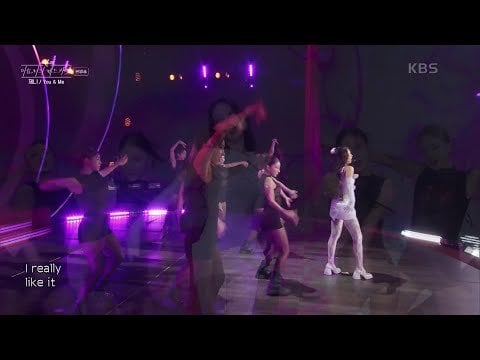 240106 JENNIE - ‘You & Me’ @ Lee Hyo-ri’s Red Carpet