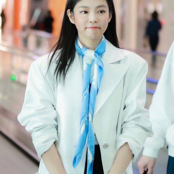 230306 Jennie