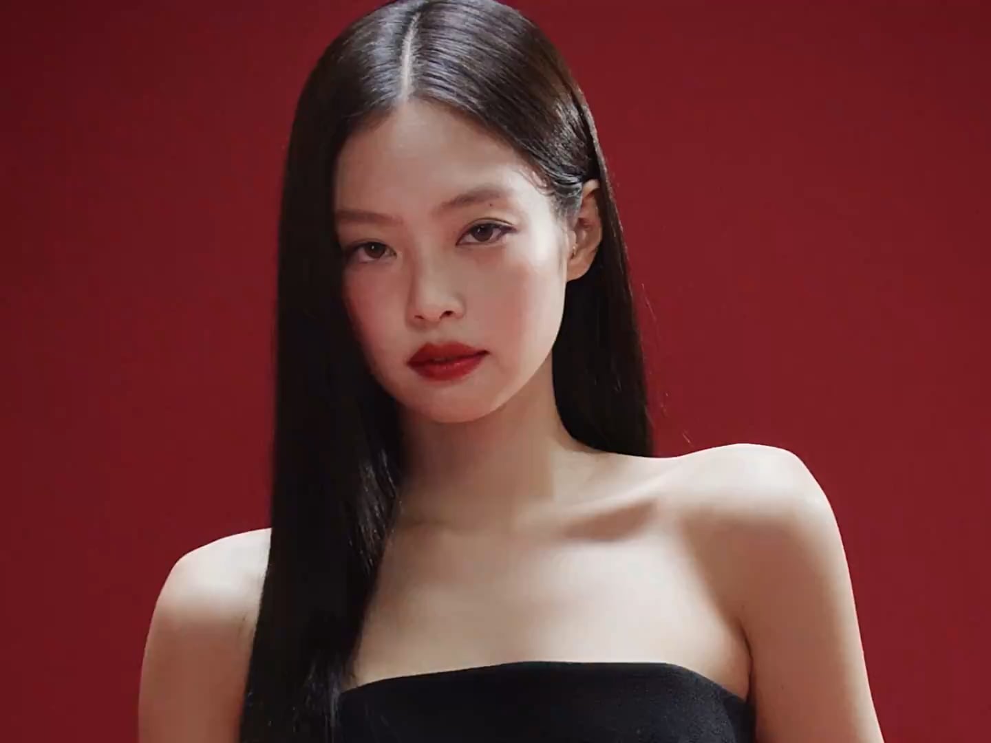 240104 Jennie for HERA