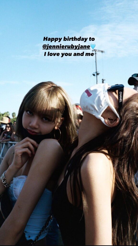Jennie & Lisa
