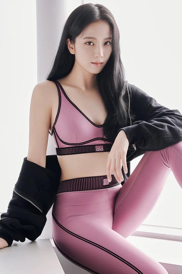 240117 Jisoo for Alo