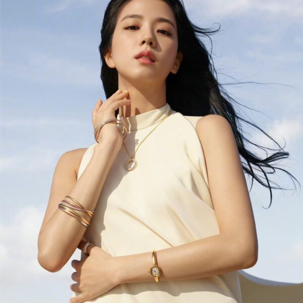 240206 Jisoo for Cartier