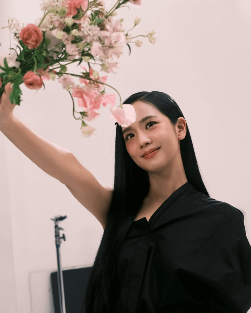 240203 Jisoo Instagram Update