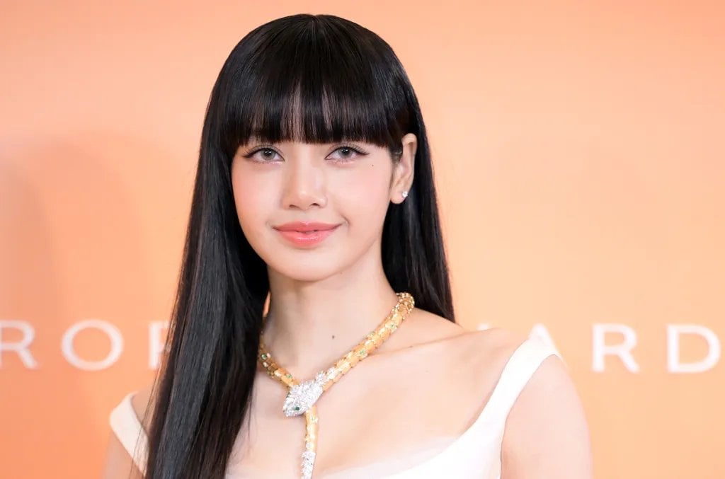 240213 BLACKPINK's Lisa Embarks on Acting Debut in "The White Lotus" Season 3