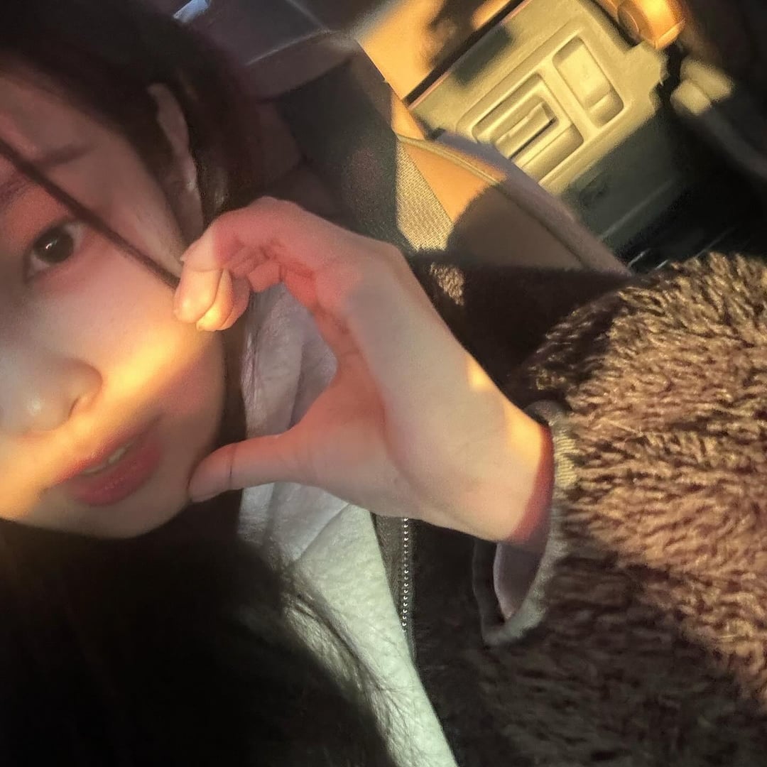 240214 Jennie IG Update