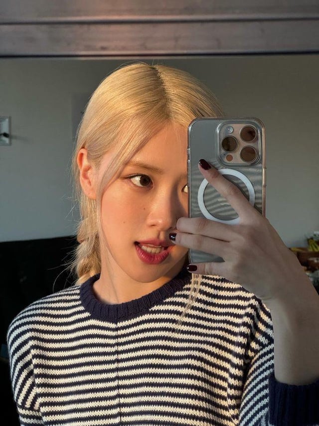 240316 Rosé IG Channel Update