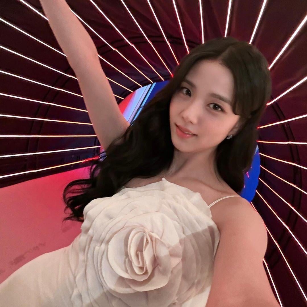 240318 Jisoo IG update