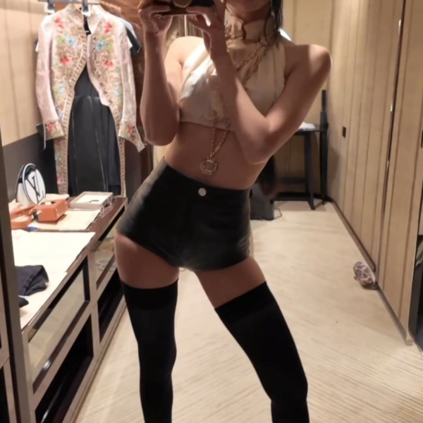 Lisa posing for Paris Fashion Week Photoshoot