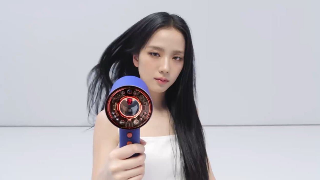 240318 Jisoo for Dyson Hair Care