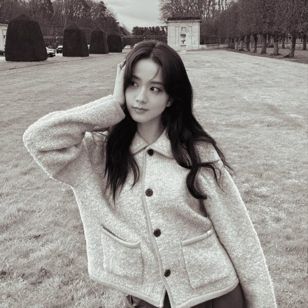 240328 Jisoo IG Update