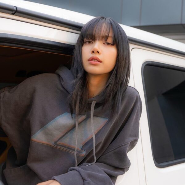 240327 Lisa (LLOUD) IG Story Update