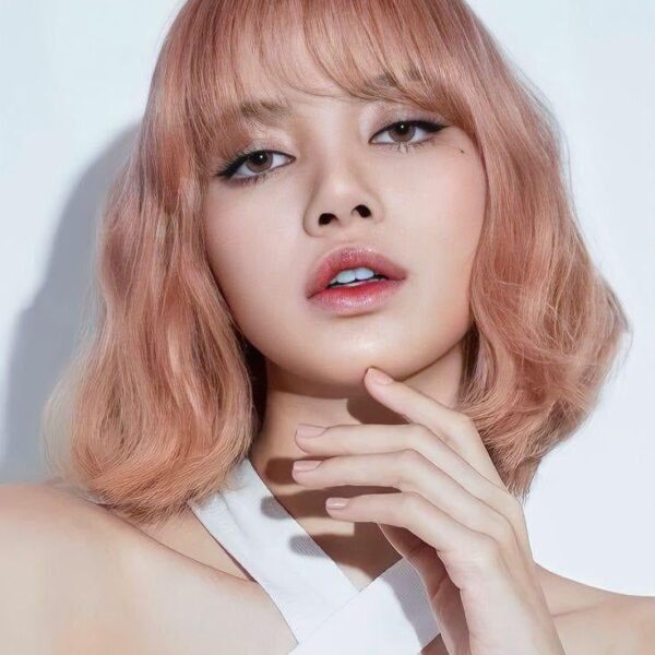 Lisa manoban x Olens
