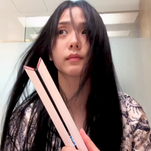 240424 Jisoo IG Update