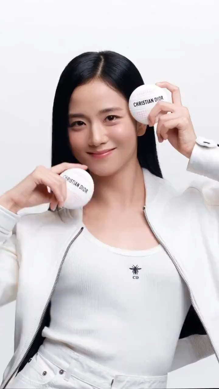 240423 Jisoo for DIOR Beauty