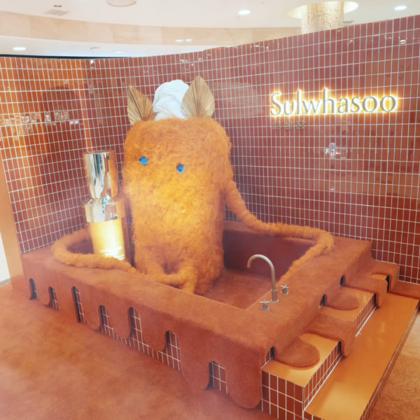 240415 Rosé @ Sulwhasoo Pop-up Store in Seoul