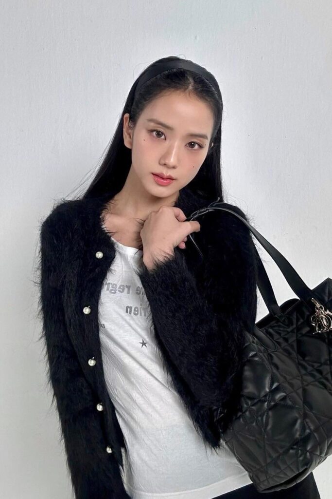 230712 Jisoo