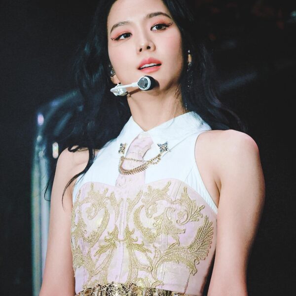 221119 Jisoo