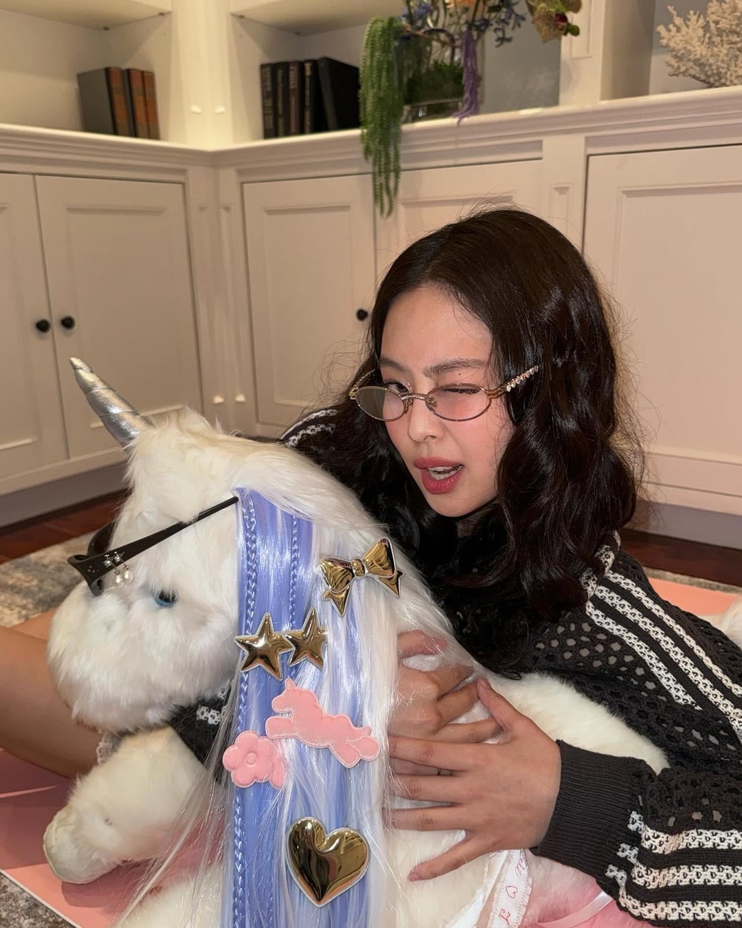 240420 Jennie IG Update