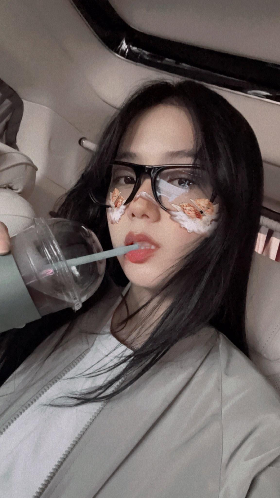 240422 Jisoo Bubble Update