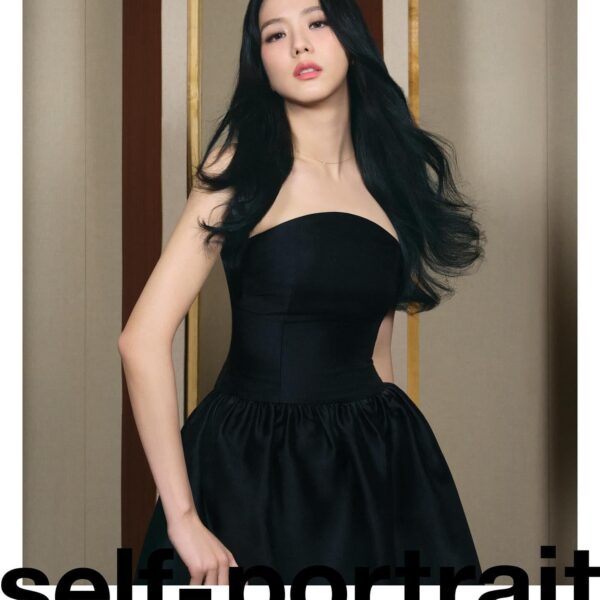 240426 Jisoo for self-portrait