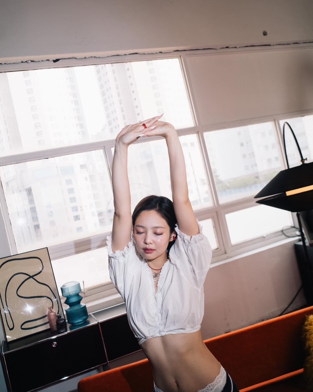 240427 Jennie (ODDATELIER) IG Update