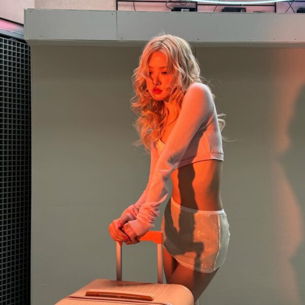 240409 Rosé IG Update