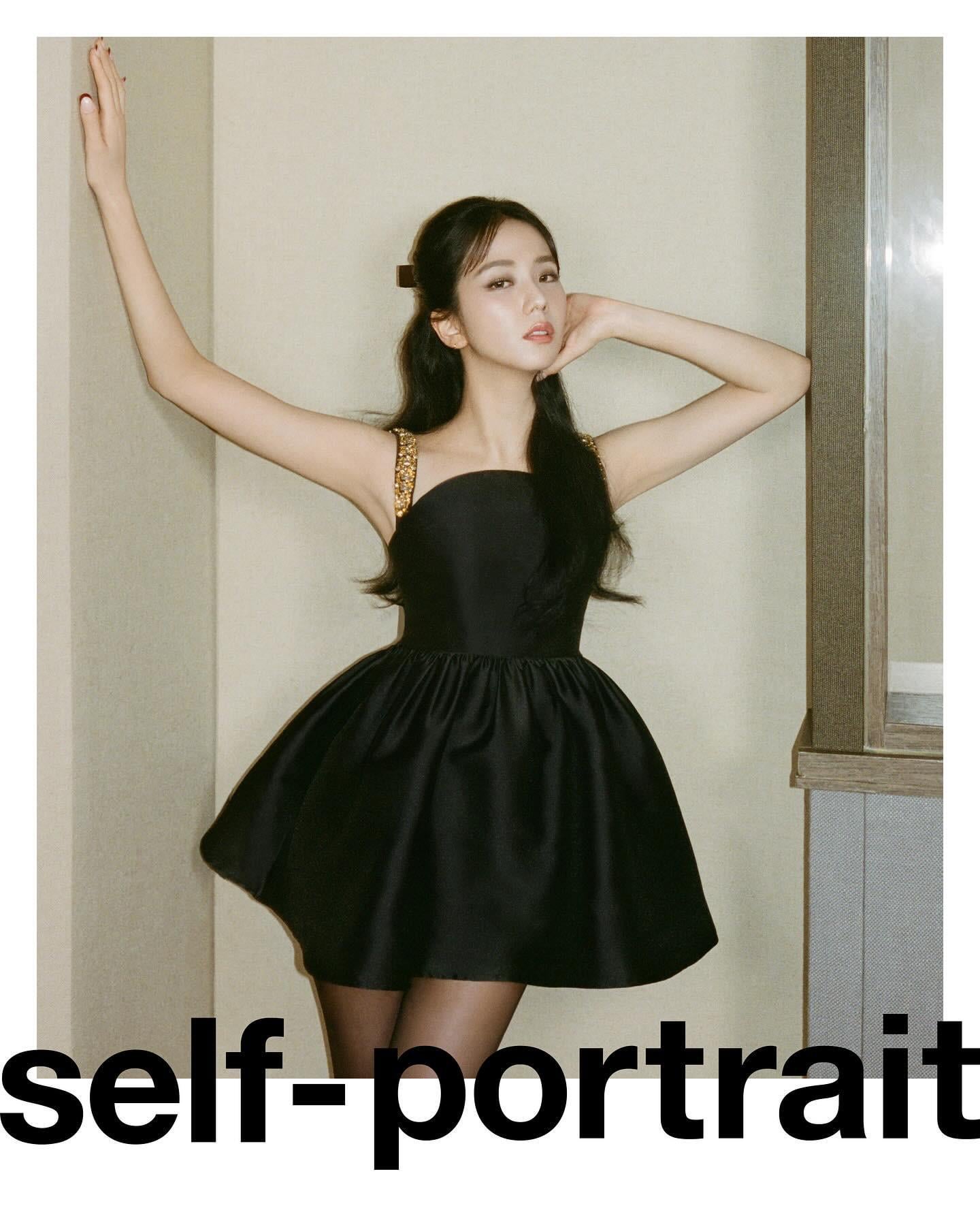 240424 Jisoo for self-portrait