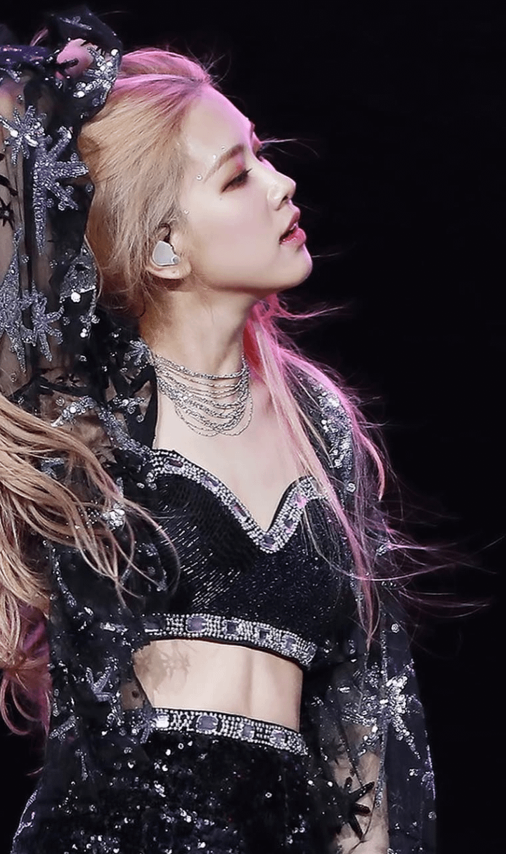 Rose in black, I think she looks best in warrior outfit ! What do you think!